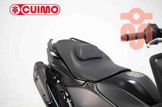 YAMAHA TMAX 560