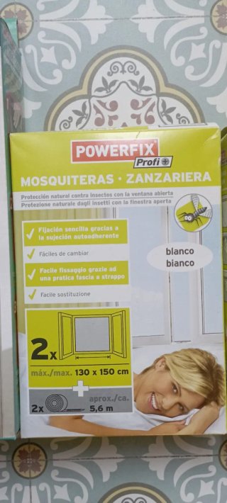 Set de 5 Mosquiteras: 1 Puerta y 4 Ventanas