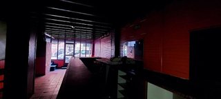 Local comercial en venta en Inmobiliaria - Barreda en Torrelavega