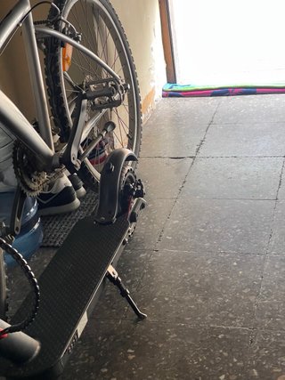 Patinete Eléctrico Negro autonomía 15km