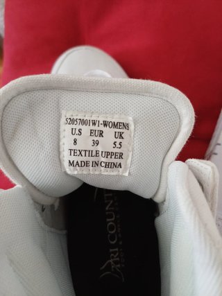 Zapatillas Levis Blancas