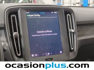 Volvo XC40 B3 G Essential Auto 120 kW (163 CV)