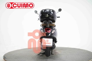 VESPA PRIMAVERA 125