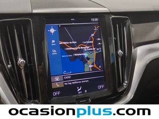 Volvo XC60 D4 Momentum Auto 140 kW (190 CV)