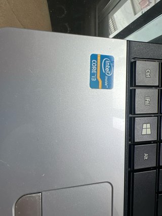 Portátil Acer Aspire E1-571 i3 15,6 4GB RAM