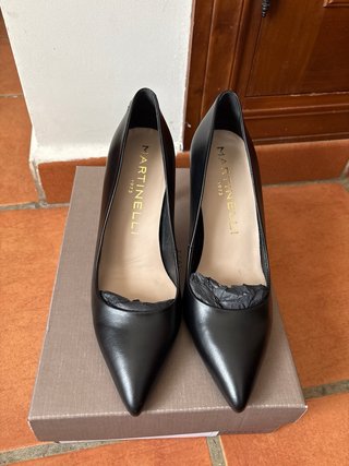 Tacones negros Martinelli talla 38