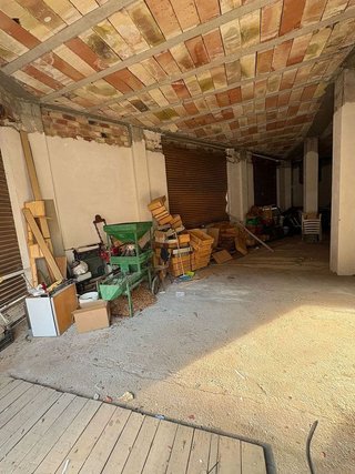 Local comercial en venta en Huétor Vega