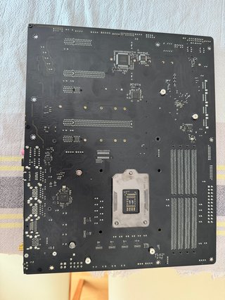 Placa Base + CPU + Refrigeración Líquida + Ventila