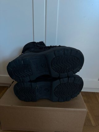 MOU Sneakers Chunky Big Logo T.36