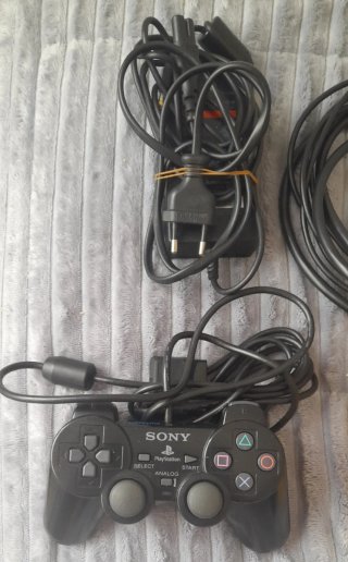 PlayStation 2 Slim SCPH-77004