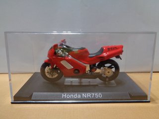 Honda NR750 (1/24) Miniatura