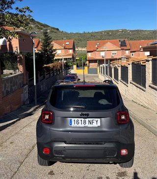 Jeep Renegade 2025