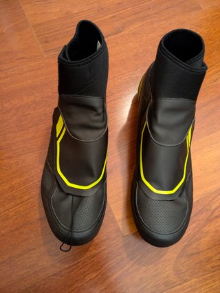 NUEVAS Zapatillas SHIMANO RW5 talla 46