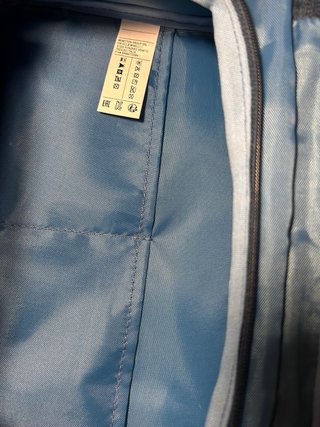 Neceser Benetton azul con colgador