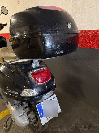 Piaggio Vespa LX 125 Negra