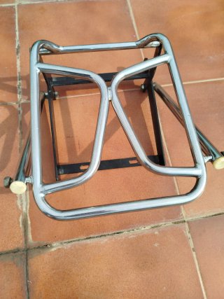 Portaequipaje Vespino Cromado y Negro