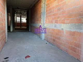 Local comercial en alquiler en Ribeira