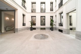 Oficina en alquiler en Almagro en Madrid