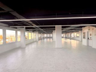 Oficina en alquiler en Castillejos en Madrid