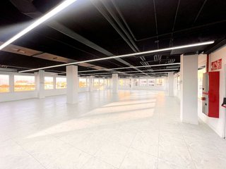 Oficina en alquiler en Castillejos en Madrid