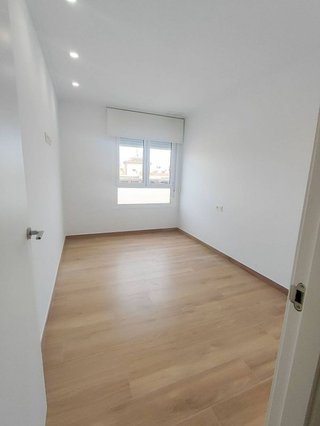 Piso en alquiler en El Pla de Sant Josep - L'Asil en Elche