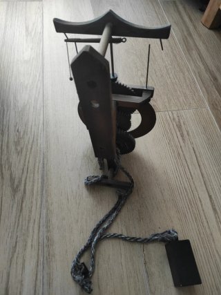 Reloj de Volantín de pared de madera antiguo