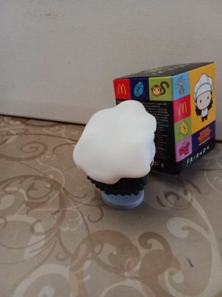 Figura Monica Friends McDonald's