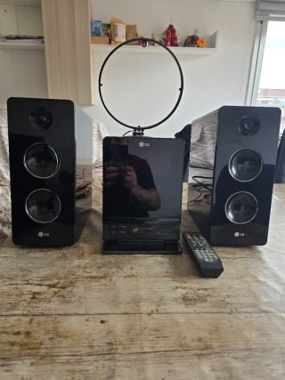 Minicadena FA162 Radio CD