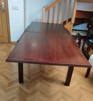 Mesa comedor extensible Banak importa madera.