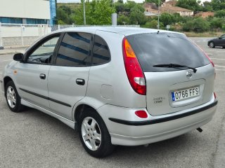Nissan Almera Tino  1.8i 116CV 126.000km 007