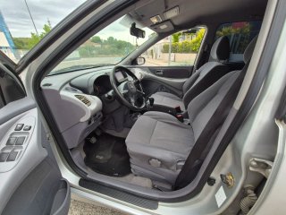 Nissan Almera Tino  1.8i 116CV 126.000km 007