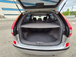 Nissan Almera Tino  1.8i 116CV 126.000km 007