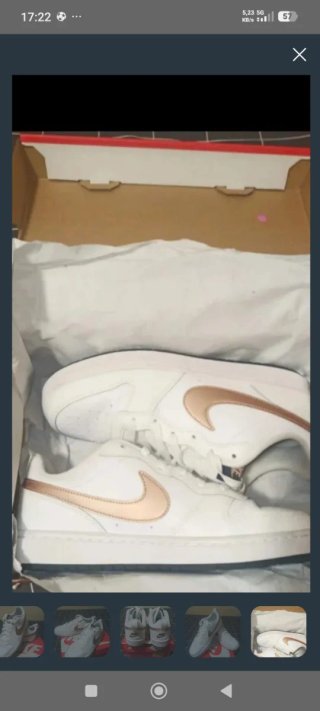 Nike Court Borough Low Blancas y Doradas