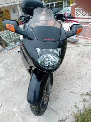 Honda CBR 1100 XX Blackbird