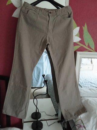Pantalón de tela hombre verano beige