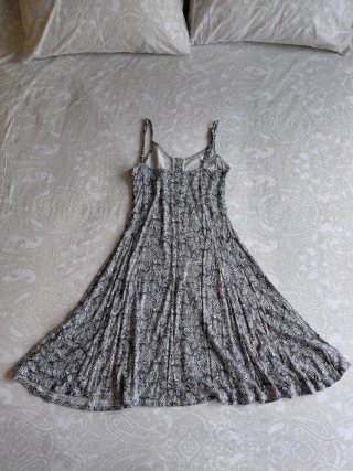 Vestido estampado cebra tirantes Marca Easy Wear
