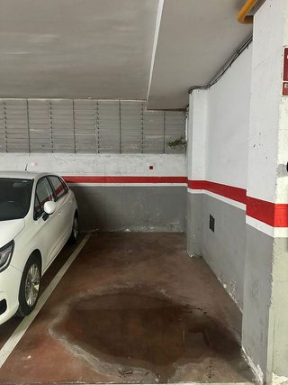Garaje en venta en L'Eixample en Figueres