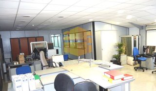 Nave industrial en alquiler en Almeda - El Corte Inglés en Cornellà de Llobregat