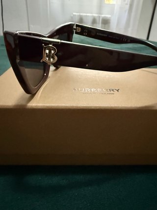 Gafas de sol Burberry originales nuevas