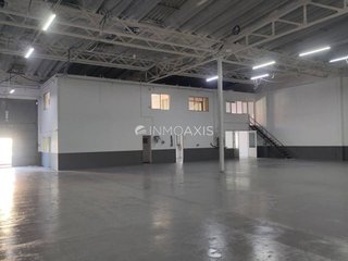 Nave industrial en alquiler en Terra Nostra en Montcada i Reixac