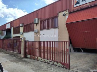 Nave industrial en alquiler en Terra Nostra en Montcada i Reixac