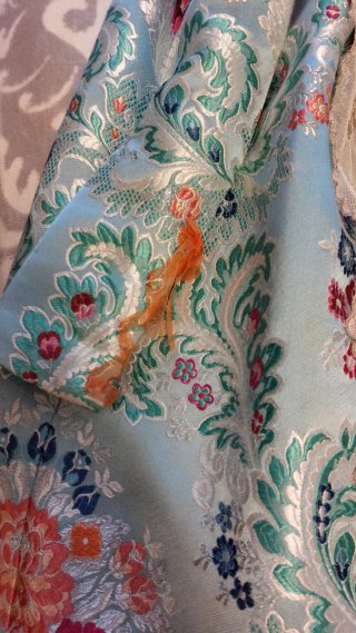 Traje de Fallera completo con aderezo