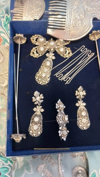 Traje de Fallera completo con aderezo