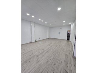 Local comercial en alquiler en La Bozada – Parque Delicias en Zaragoza