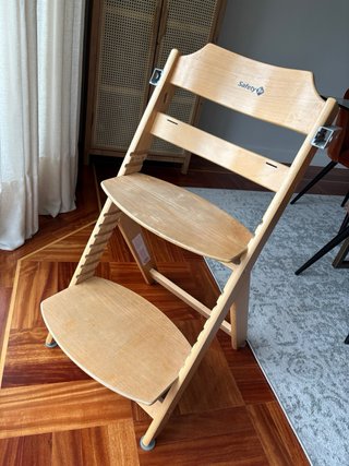 Trona de madera Safety 1st