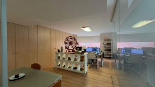 Local comercial en alquiler en Bola de Oro - Serrallo en Granada