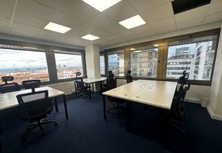 Oficina en alquiler en Castillejos en Madrid