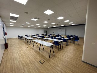 Oficina en alquiler en Triana Oeste en Sevilla