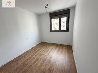 Piso en alquiler en Fonteta de Sant Lluís en Valencia