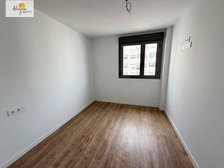 Piso en alquiler en Fonteta de Sant Lluís en Valencia
